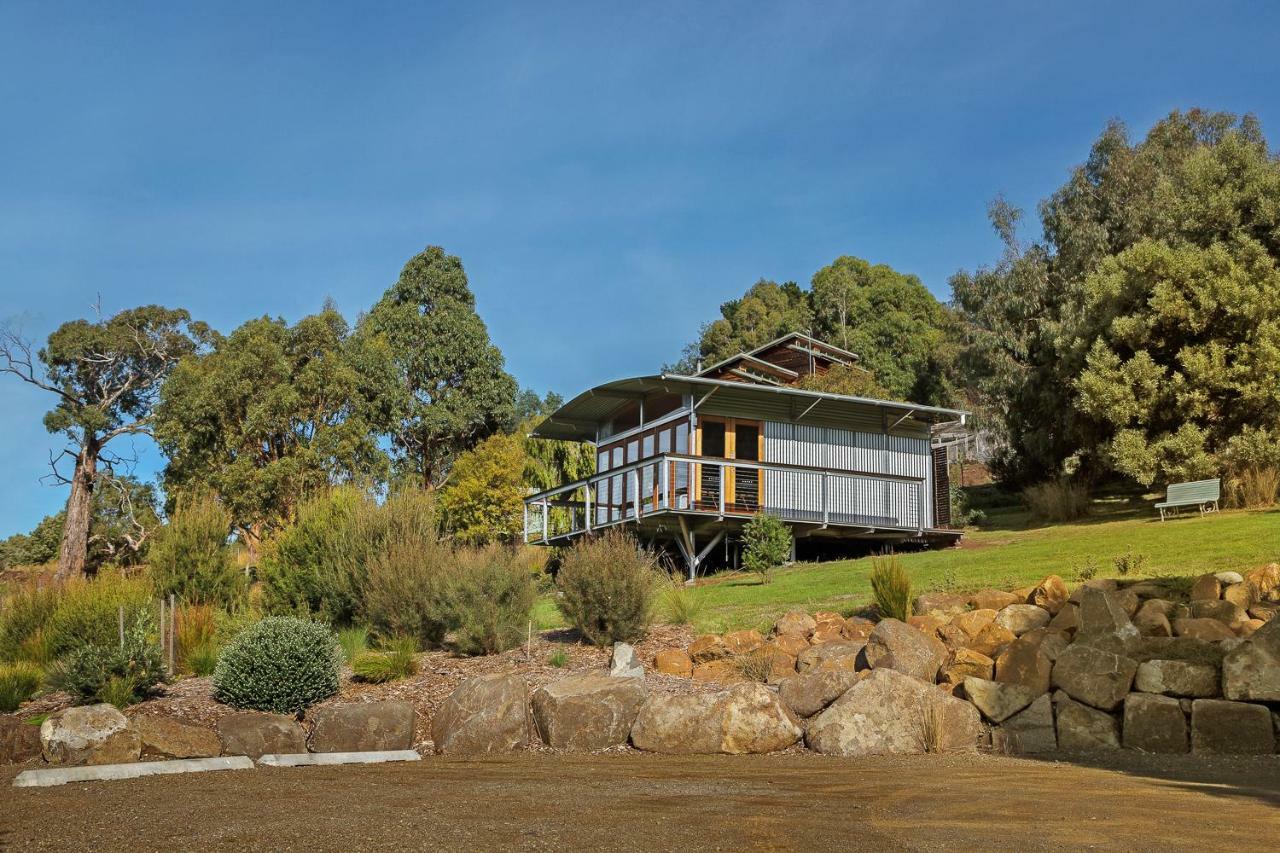 Hobart Hideaway Pods Bed & Breakfast Kingston Ngoại thất bức ảnh