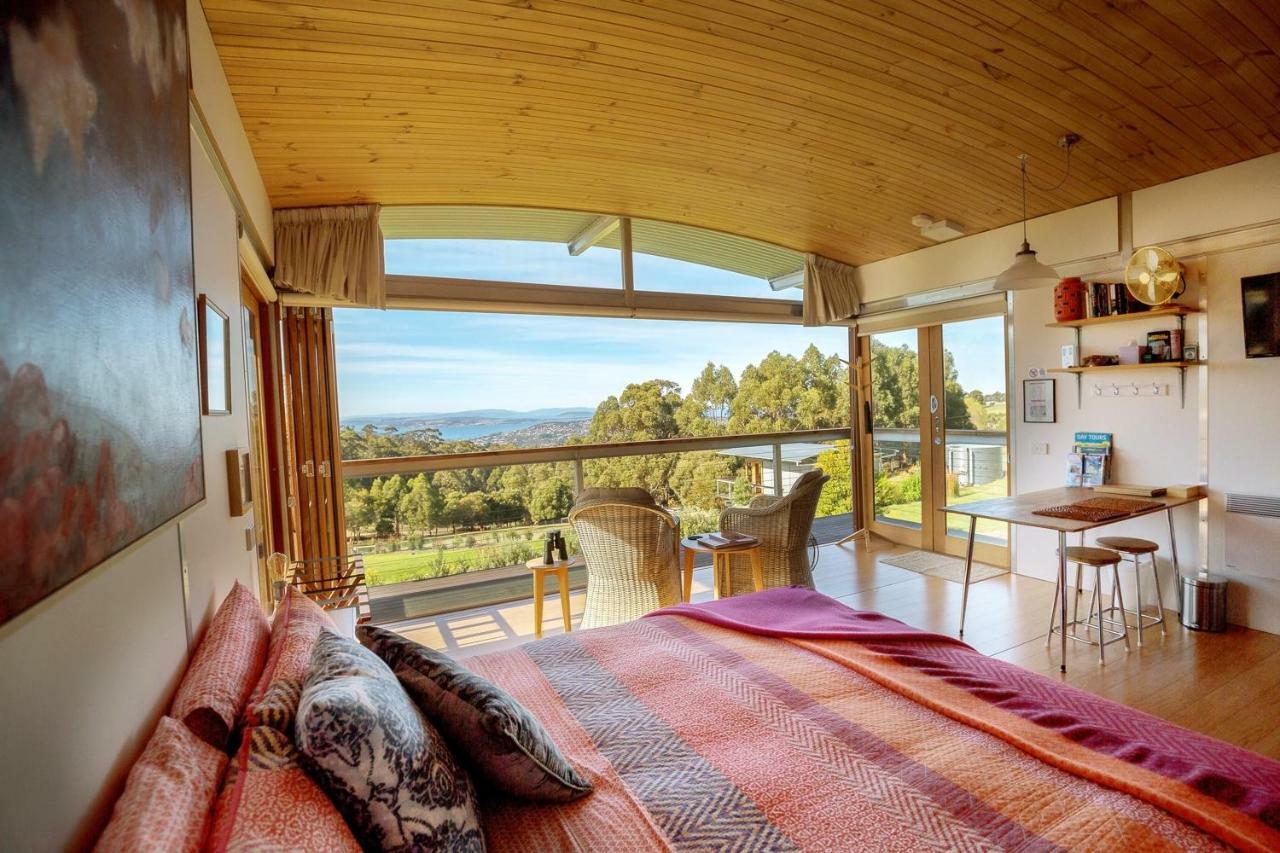 Hobart Hideaway Pods Bed & Breakfast Kingston Ngoại thất bức ảnh